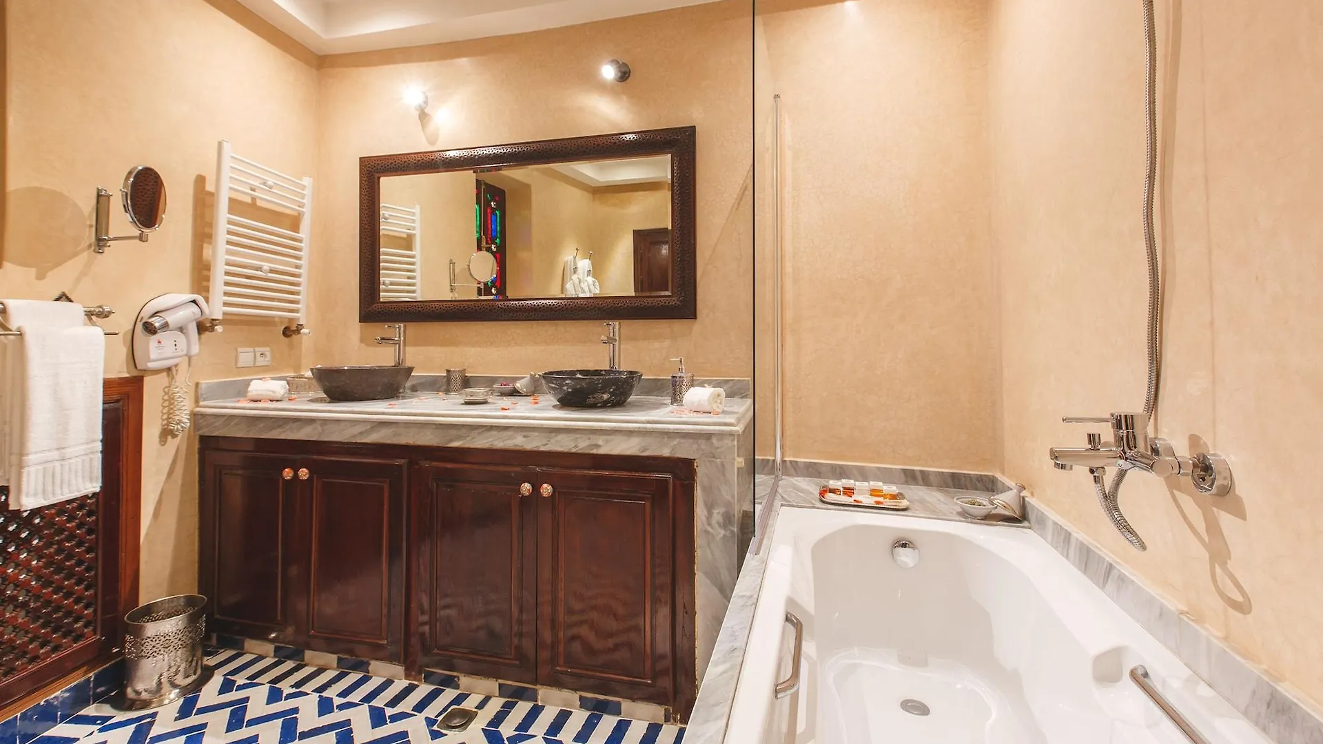 Bed & Breakfast Riad Fes Maya Suite & Spa